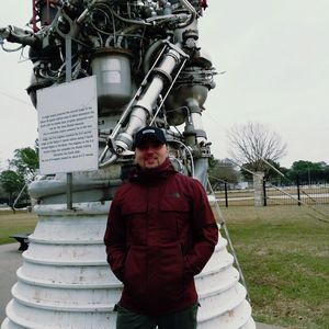 Meet your Posher, Devin